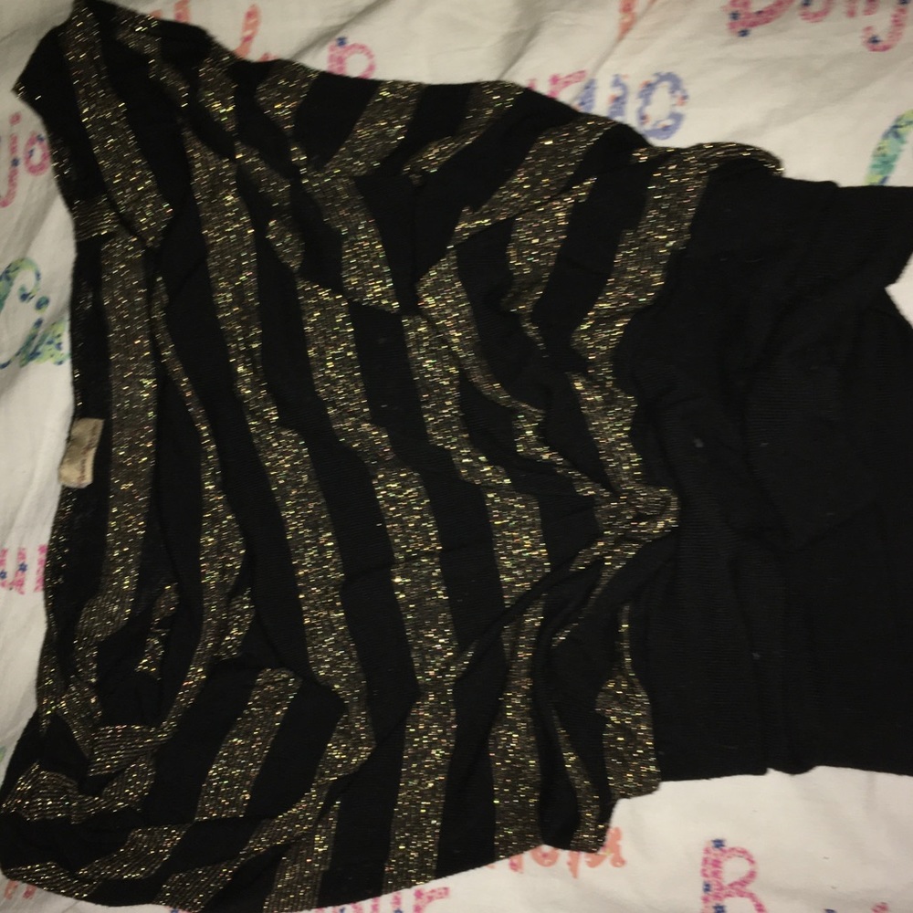 Off the shoulder shirt